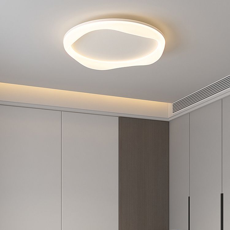 Ring Shape Flush Light Modern Style Metal 1 Light Flush Mount in White
