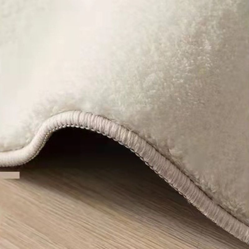 Heart-shaped Rug Living Room Irregular Shape Carpet Polyester Washable Area Rug