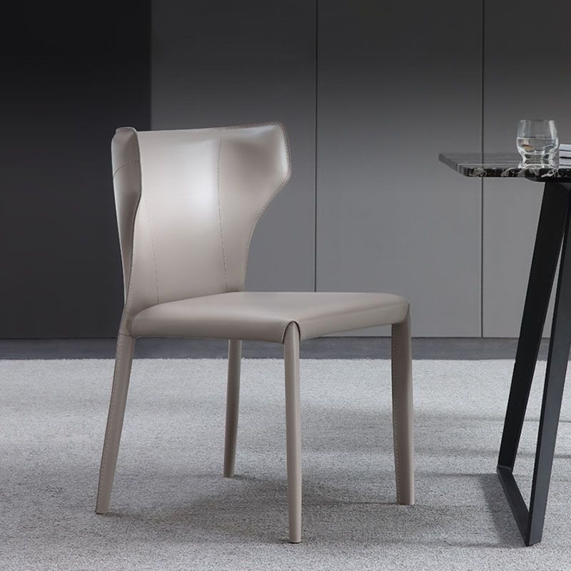 Silla de comedor de cuero moderna, silla lateral sin brazos con respaldo para uso doméstico