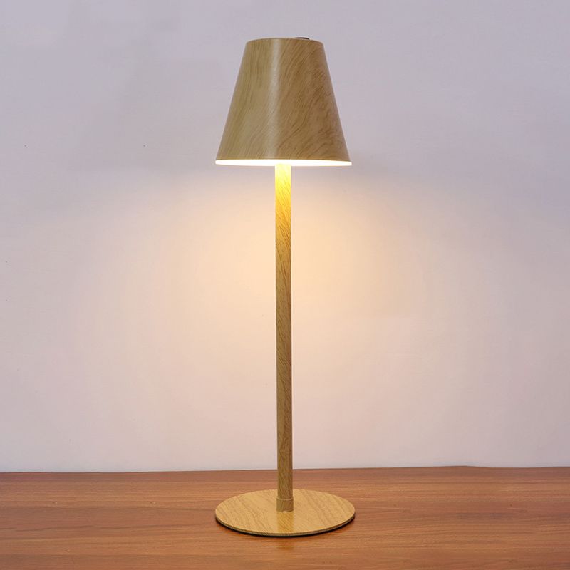 Metal Geometric Shape Table Lamp Mount Lighting Modern 1 Light Table Lamp Fixture