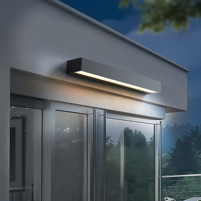 Modern Black Wall Lamp LED Wall Mount Lamp with Glass Shade for Garden