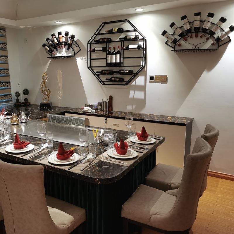 Industrial Wall Mounted Bottle Wine Rack Metal Wine Rack Bottle in Brass