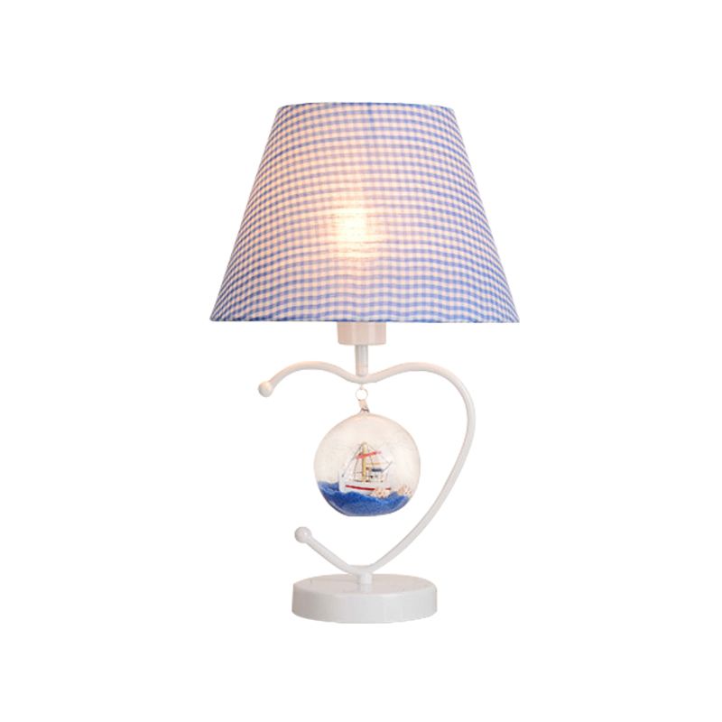 Metal Heart Shape Desk Lamp Contemporary Single Head Blue/Pink Reading Book Light for Study Room