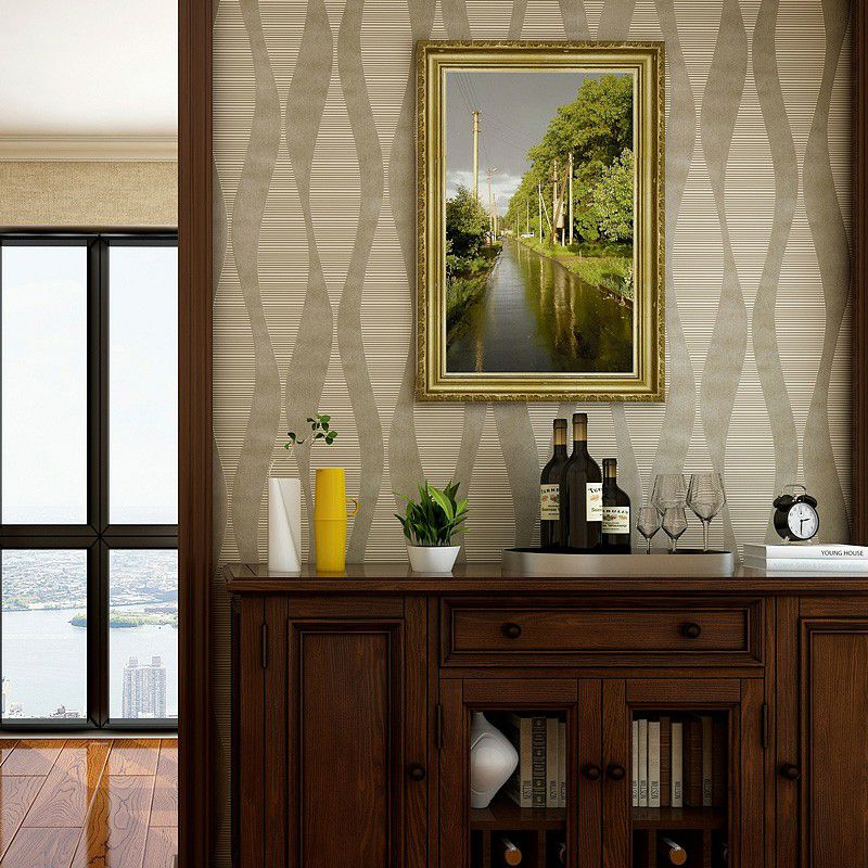 Non-Woven Textured Wallpaper Modern Style Ogee Printed Wall Decoration in Light-Yellow for Home