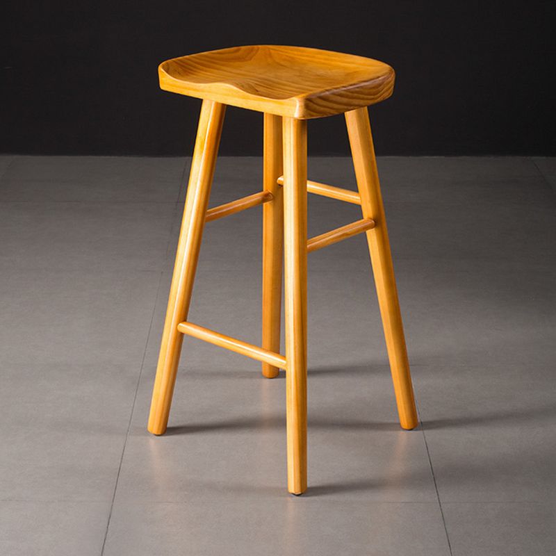 Taburete de bar moderno con asiento de silla de montar, reposapiés sin respaldo de pino, taburete con patas de madera