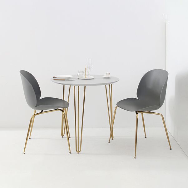Sillas de comedor de metal contemporáneo, sillas sin brazos, sillas de comedor de plástico para restaurante