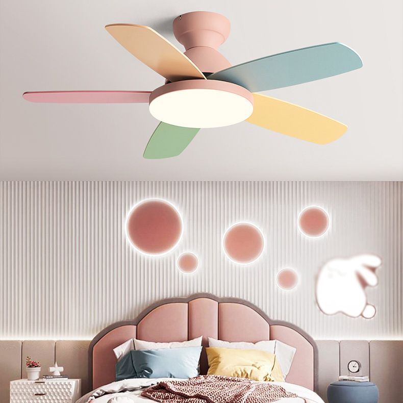 Éventail de ventilateur coloré à 5 lames