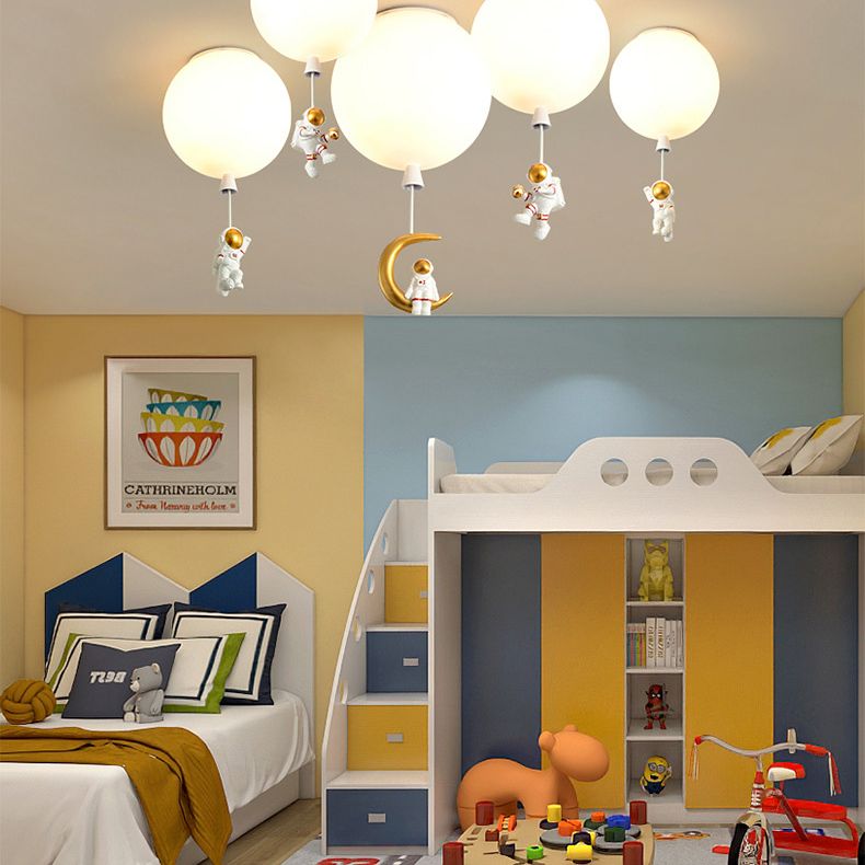 Plafonnier à affleurement d'astronautes pour chambre d'enfant, plafonnier créatif en acrylique