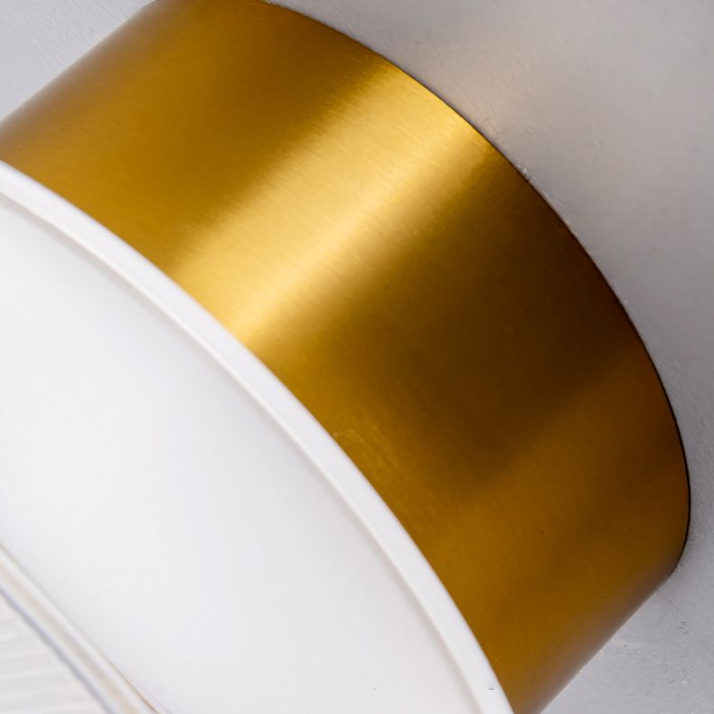 LED Modern 1 - Light Bathroom Vanity Lighting in Black / Gold Acrylic Bath Sconce