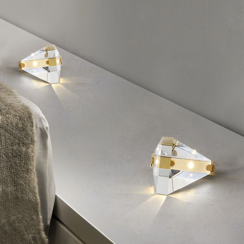 Illuminazione da tavolo diamanti contemporanei a led cristallo limpato a led in ottone per camera da letto