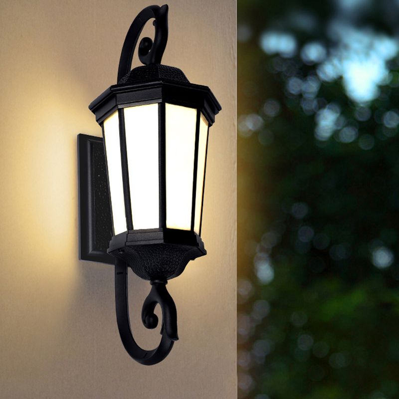 Metal Geometric Simple 1 Light Wall Mounted Light Fixture in Black