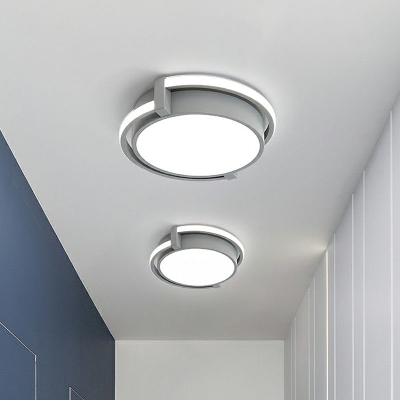 Nordic Circle LED Flush Mount Fixture Metal Corridor Ceiling Mount Light with Acrylic Diffuser