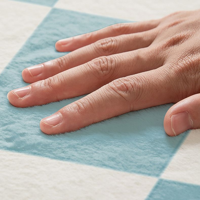 White Tone Simplicity Area Rug Polyester Buffalo Check Rug Non-Slip Backing Indoor Rug for Bedroom