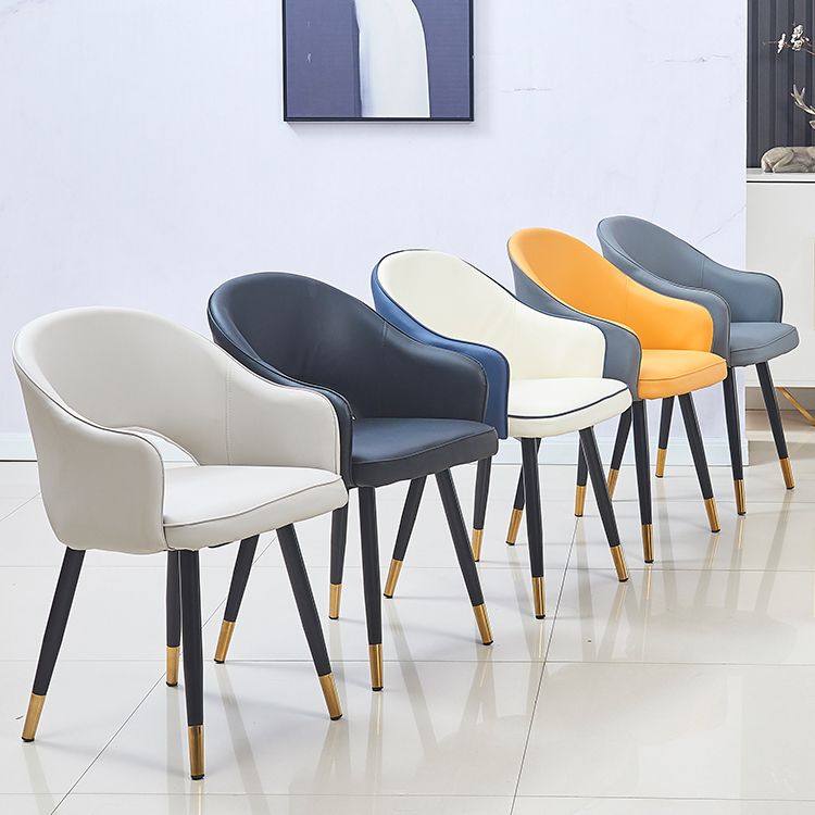 Sillón casero escandinavo tapizado con respaldo abierto Silla de comedor de metal