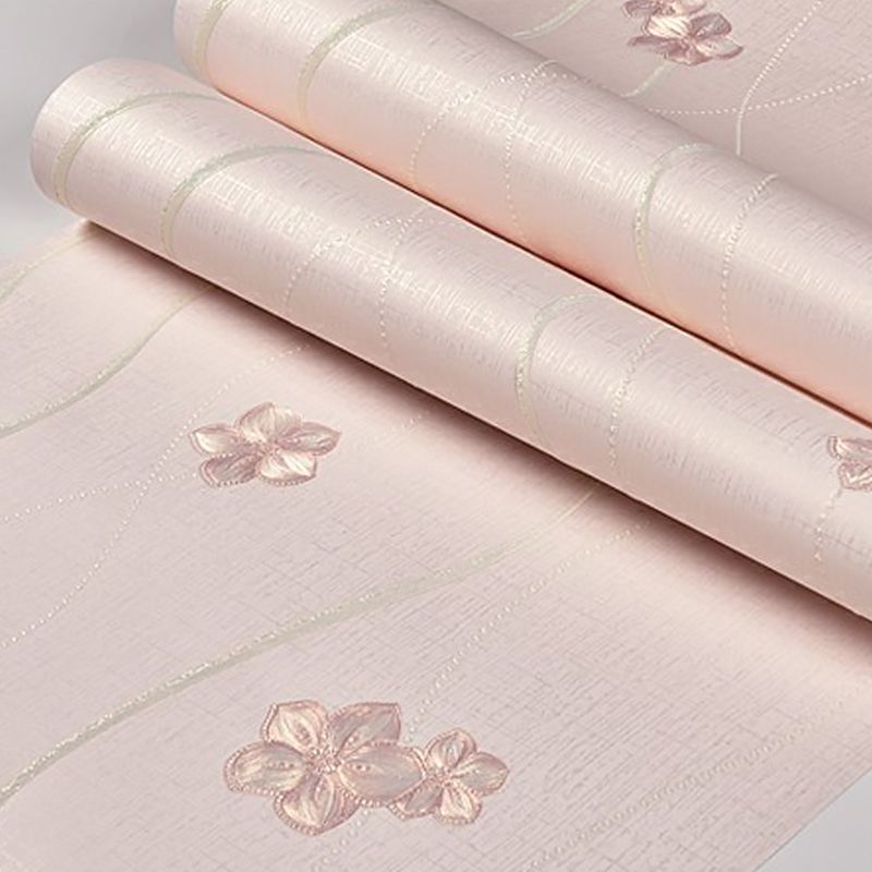 Country Flower and Vine Wallpaper Light-Color Embossed Wall Covering for Living Room