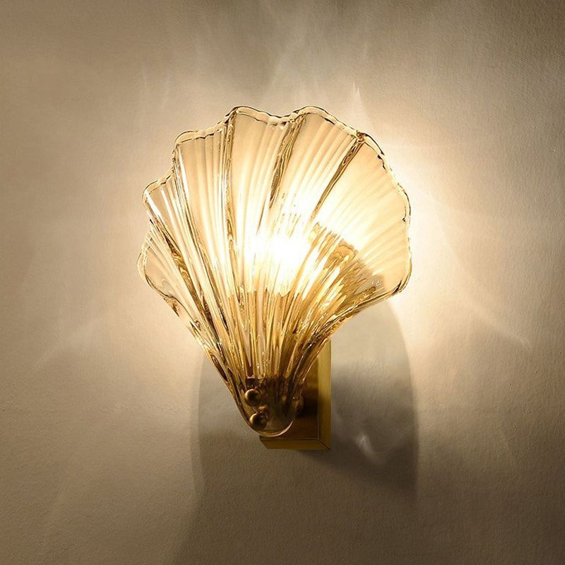 Glass Shell Shape Wall Light Modern Style 1 Light Wall Light Sconce in Gold