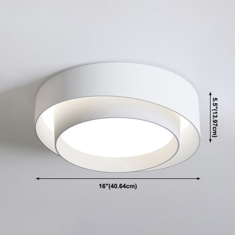 Plafonnier LED blanc en acrylique dans un montage encastré circulaire en fer de simplicité moderne pour les espaces intérieurs