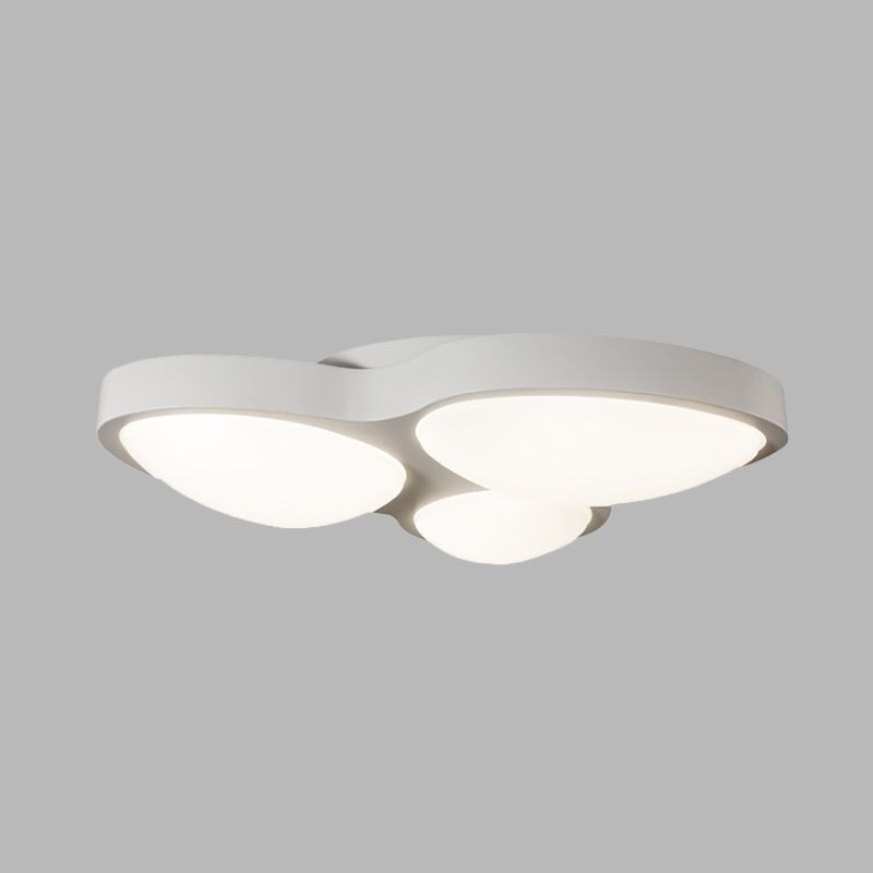 White Oval Ceiling Mounted Fixture Modernist 3 Lights Metallic LED Flushmount Lamp for Bedroom