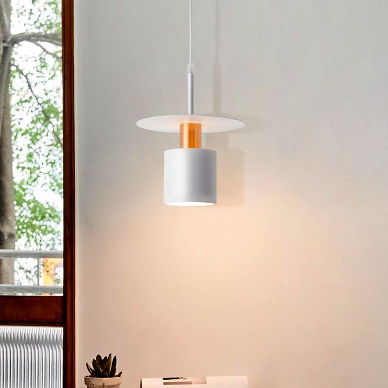 Plafond minimaliste contemporain créatif s'accélérer pour salle à manger