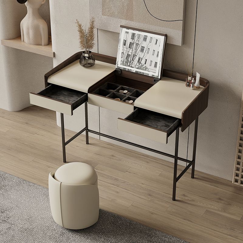 Glam Faux Leather Makeup Vanity Desk Bedroom Vanity Dressing Table