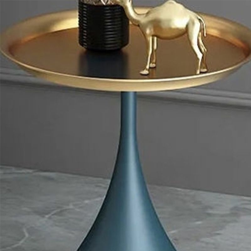 Round Pedestal Base Base Metal Table Medieval Modern Style Side Table