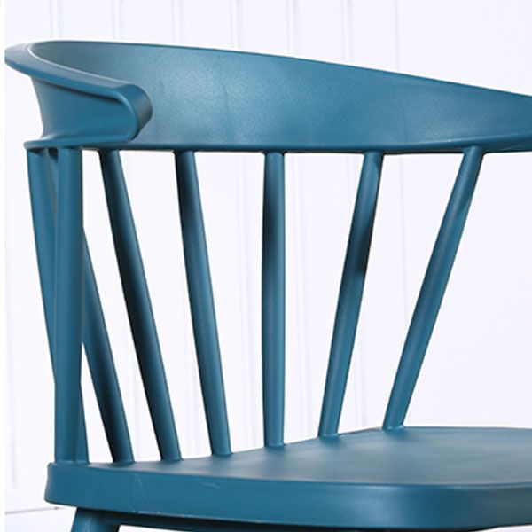 Scandinavian Plastic Side Chair Windsor Back Indoor-Outdoor Chair