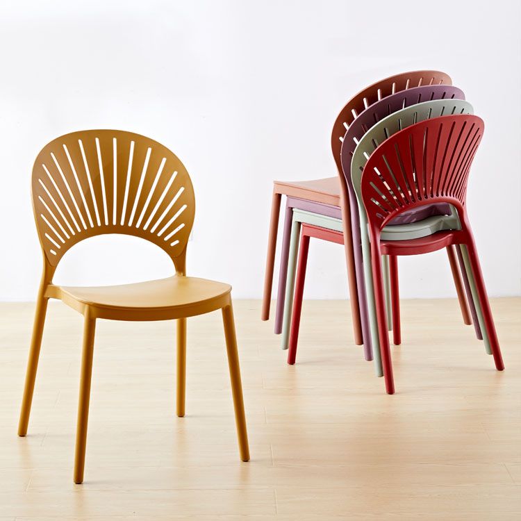 Plástico contemporáneo de las sillas apilables de la cocina que cena la silla lateral sin brazos