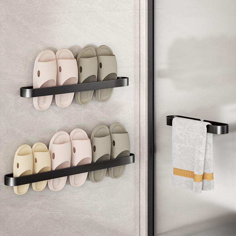 Minimalistic Bathroom Accessory Set Metal Slipper Rack/Towel Bar