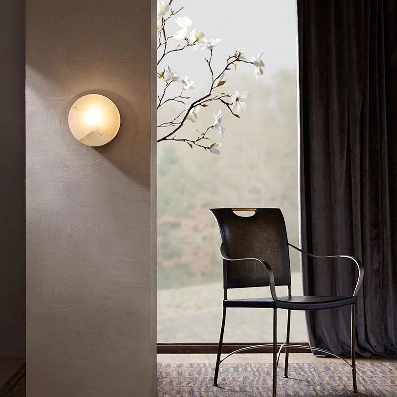 Modern Brass Wall Light Round Gold Wall Sconce with Mica for Living Room