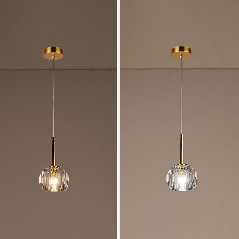 1-Licht-Schlafzimmer Decke Anhänger moderne Messing-Droplampe mit Kugelkristallschatten