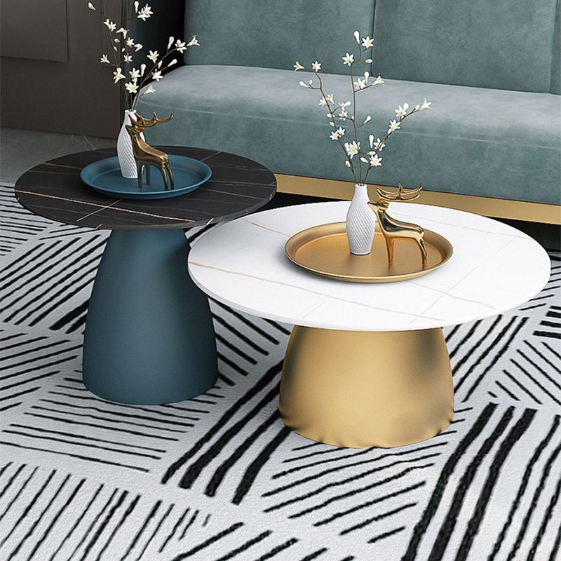 Modern Style Round Metal Table Metal Pedestal Base Coffee Table