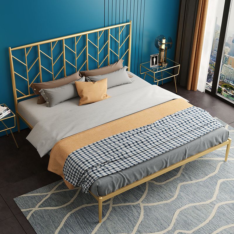 Finish Metallic Open-Frame Bed Glam Wire-Grid Iron Bed Frame with Headboard in Gold