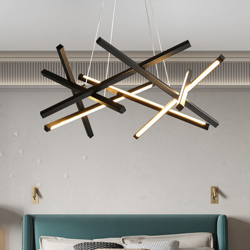 Acryl gekruiste kroonluchter hanger Moderniteit LED Zwart/goudhangende plafondlamp, 25,5 "/33.5" breed