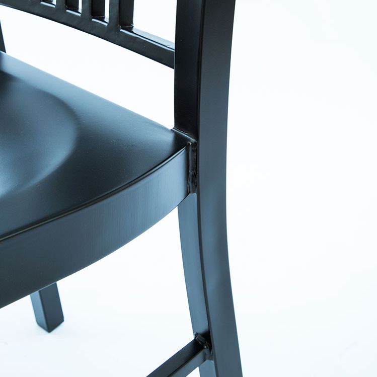 Chaise de salle à manger industrielle Windsor Back Side Atty avec des jambes en métal pour un usage domestique