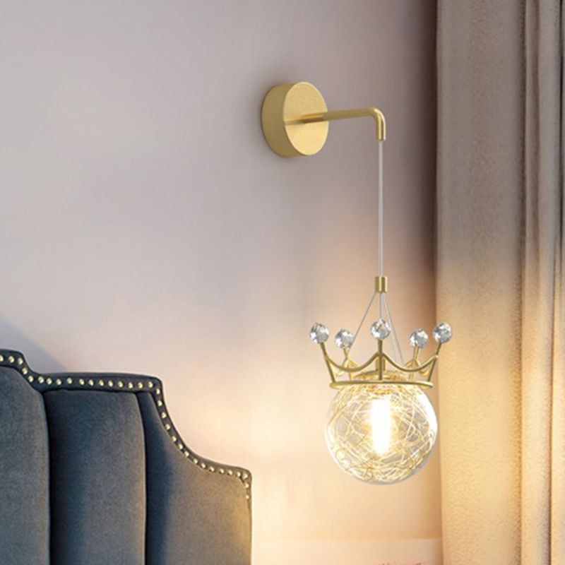 Decorative 1 Light Wall Lamp Globe Glass Hanging Wall Lamp in Brass Finish for Bedroom