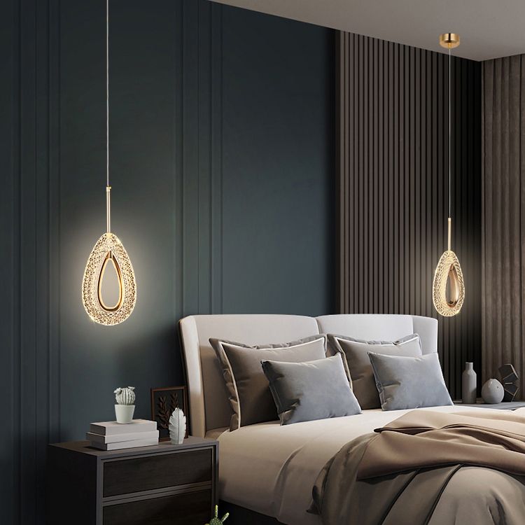 Contemporary Style Linear Shape Pendant Lights Metal Hanging Lamps in Gold