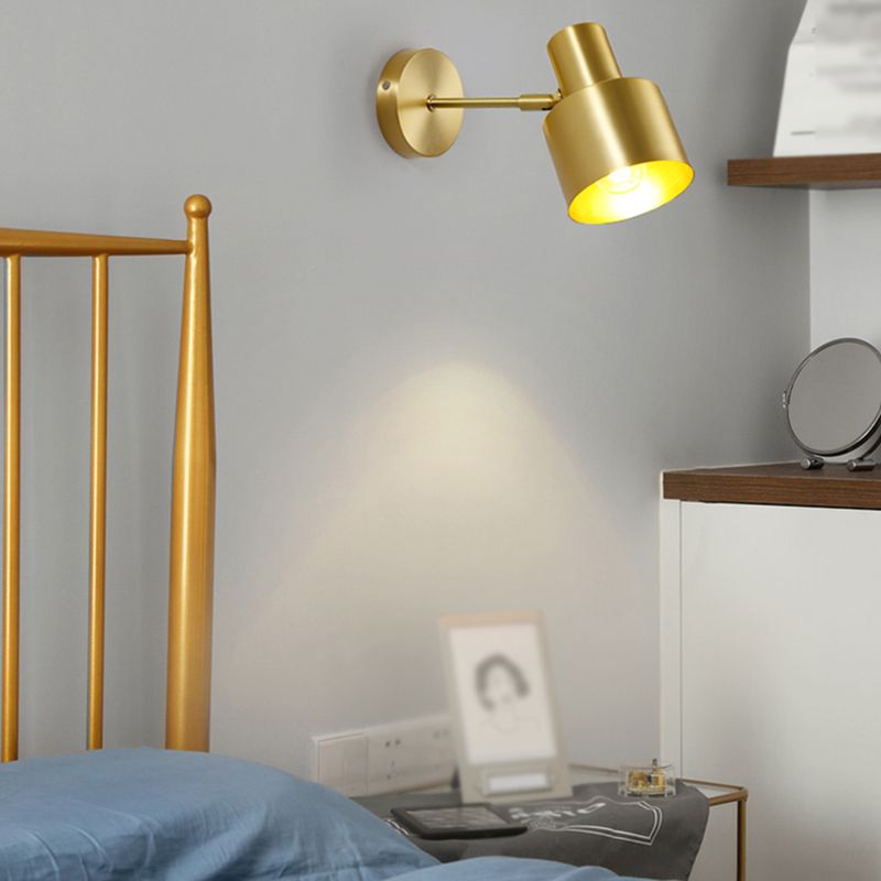 Moderne Stilzylinderwand montiertes Metallmetall 1 Lichtwandmontierte Beleuchtung in Gold
