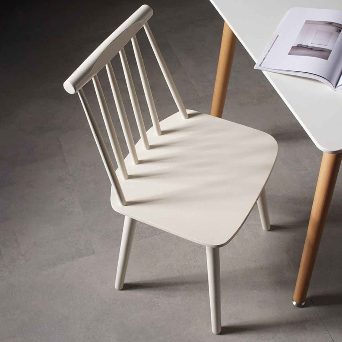 Contemporary Style Wooden Dining Room Chair Slat Back Side Chair for Kitchen