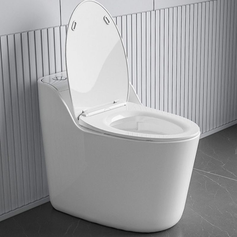 Traditional Ceramic Flush Toilet Floor Mounted Urine Toilet with Seat for Washroom
