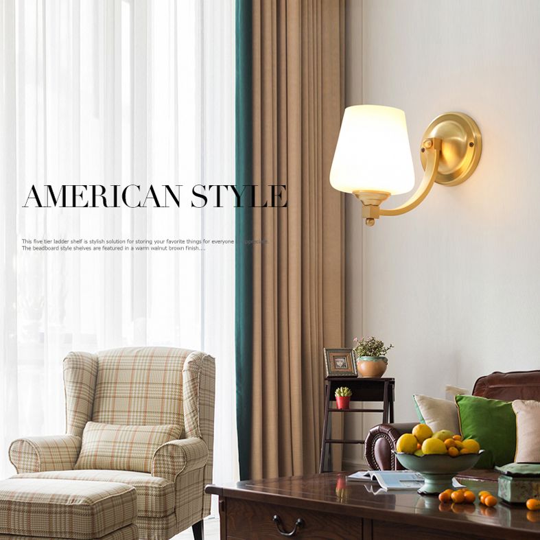 Illuminazione a parete interno Apparecchio di lampada a parete minimalista con tonalità di vetro latte