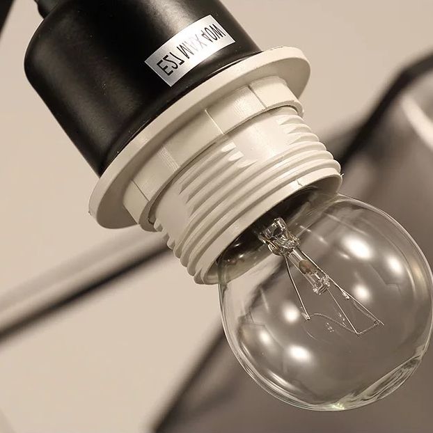 Plafond carré blanc Aménagement monté sur le plafond de style moderne.