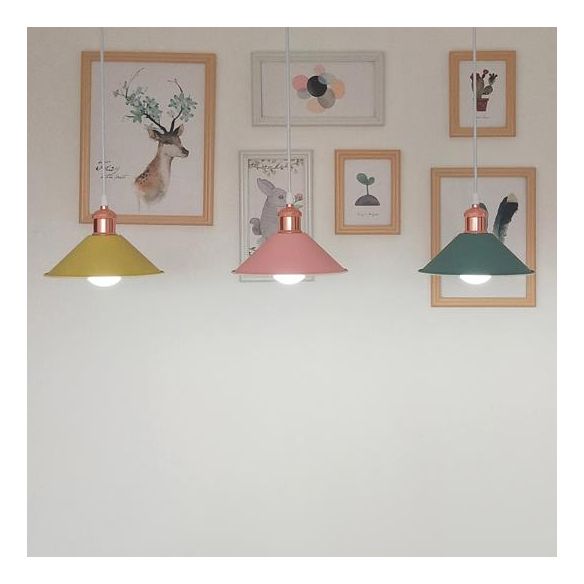 Modernist Style Conical Suspended Lamp 1 Light Metallic Hanging Light Fixture in Black/White for Living Room