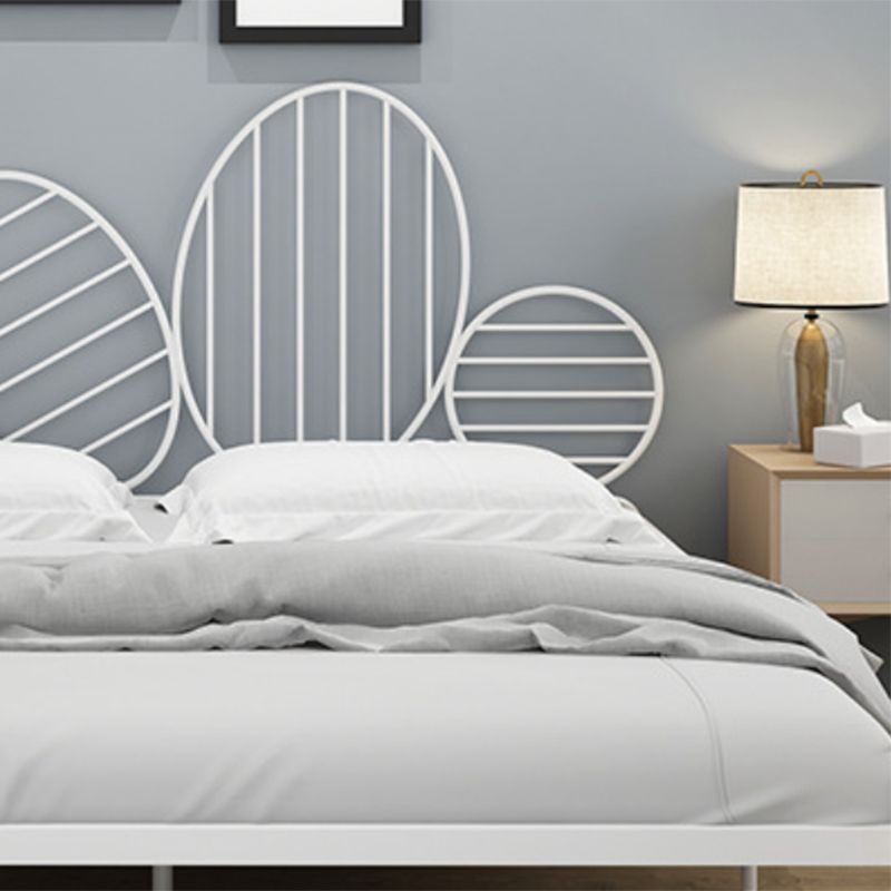 Iron Open-Frame Bed with Headboard and Metal Legs Glam Bed 43.3" H