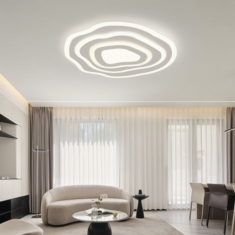 Contemporary Irregular Flush Light Metal 1 Light Flush Mount Ceiling Fixture in White