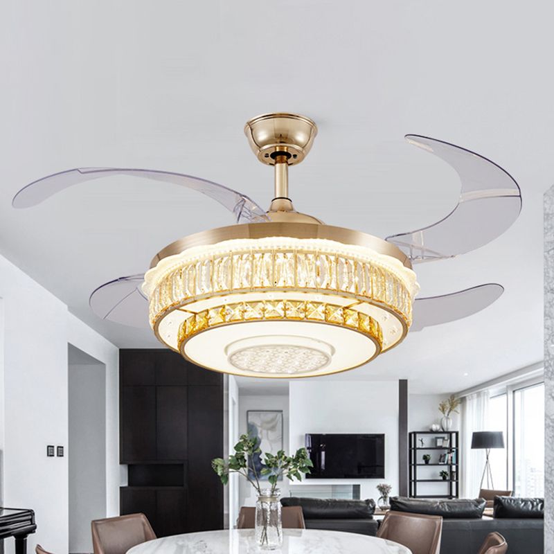 4 Klingen LED Deckenlüfter Lampe zeitgenössische kreisförmige Kristallblöcke Halbblöde Licht in Gold, 42 "Breite