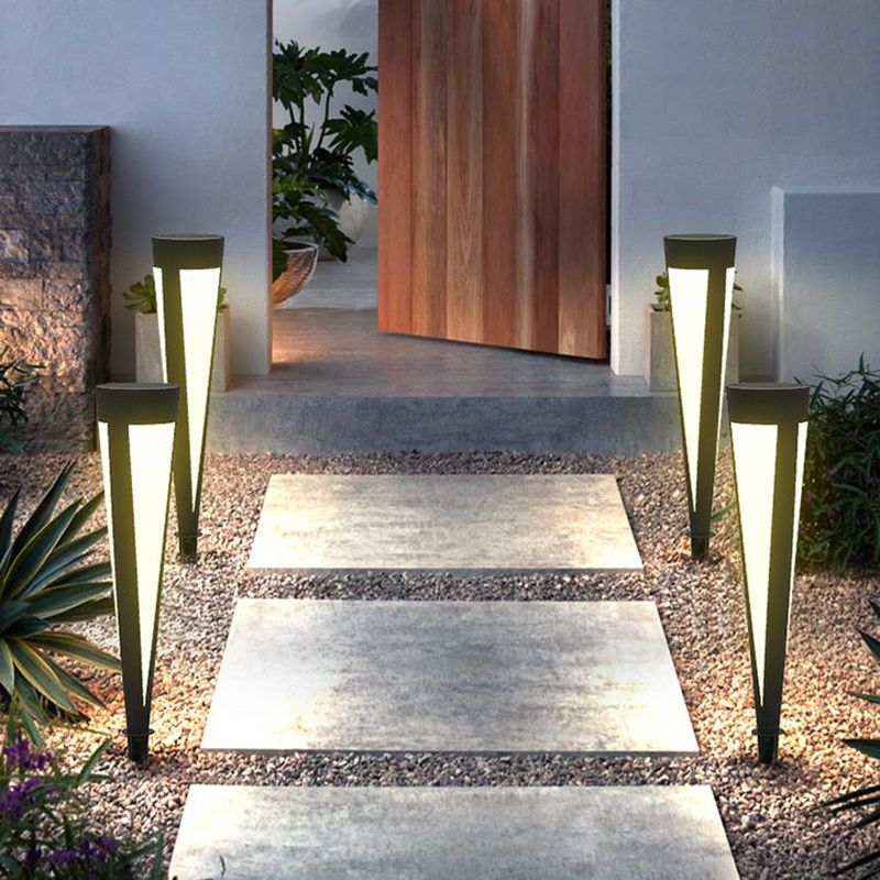 Plastic Tapered Solar Ground Lighting Modern Style Grey LED Stake Lamp for Courtyard