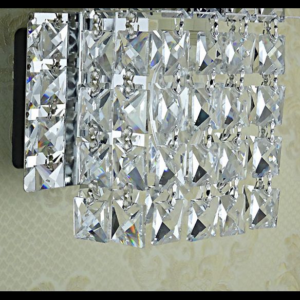 Quadratische Waschtischspiegel leuchtet modern