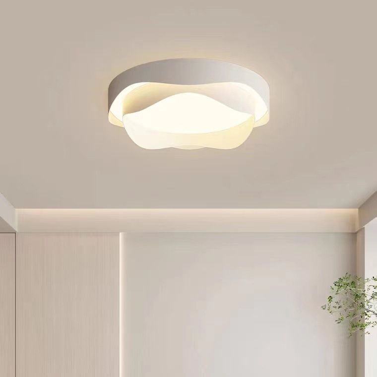Metal Flush Mount Geometric Contemporary Flush Light in White
