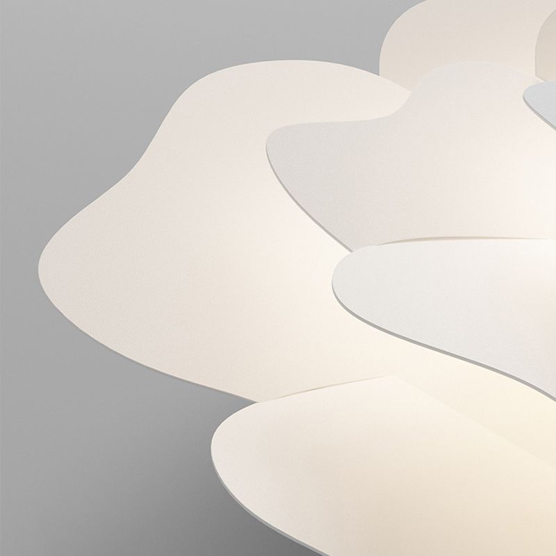 Modernism Flush Mount Flower-Shaped Ceiling Mounted Fixture in White for Bedroom