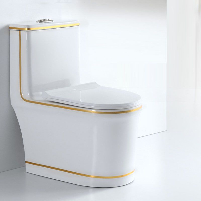 Siphon Jet Toilet Traditional One-Piece Toilet with Slow Close Seat